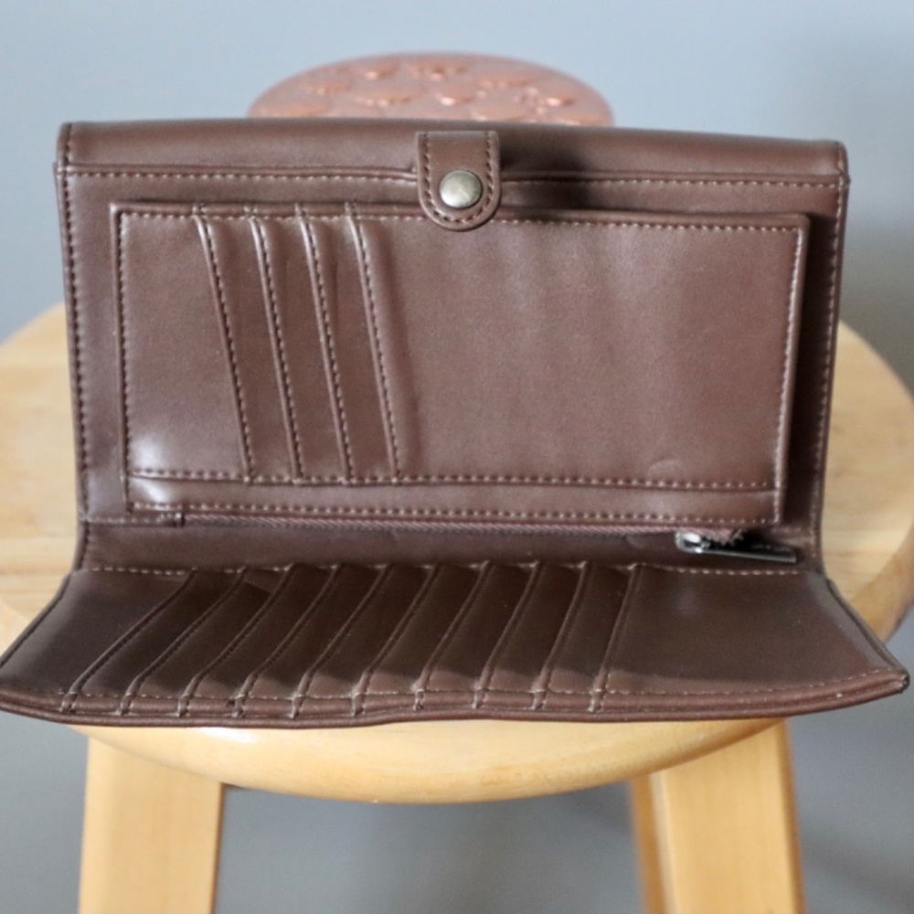 Matt & Nat Wallet - Picture 3 of 4